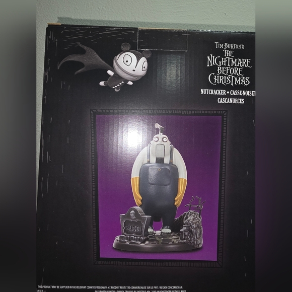 NEW Disney Nightmare Before Christmas Nutcracker BEHEMOTH DISNEY PARKS EXCLUSIVE - Picture 5 of 5